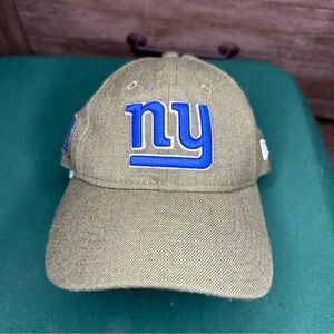 Authentic NFL New Era New York Giants Salute To Service 9TWENTY Buckle cap